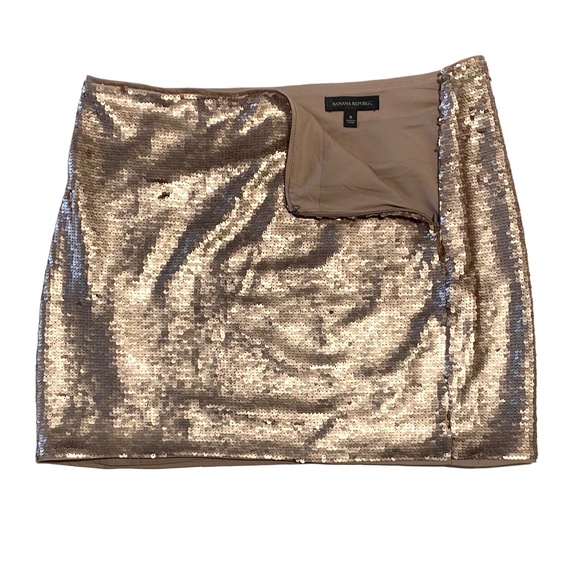 Banana Republic Rose Gold Sequin Skirt - Picture 6 of 6